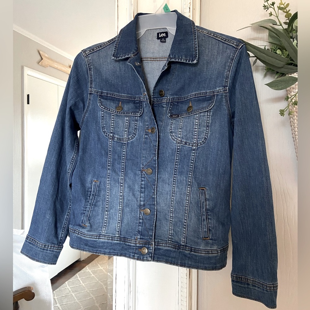 Beautiful Lee Denim Jacket